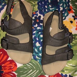 Boys Gap sandals
